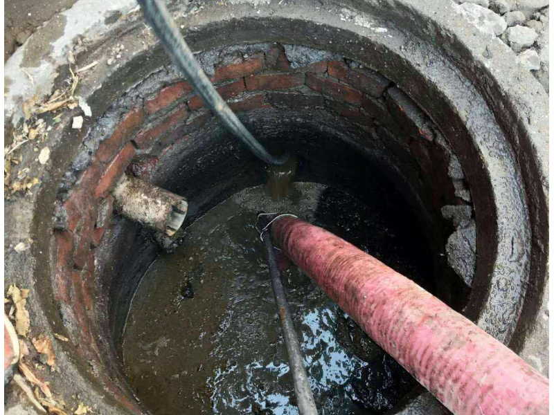武汉江汉小型抽粪车吸粪车电话