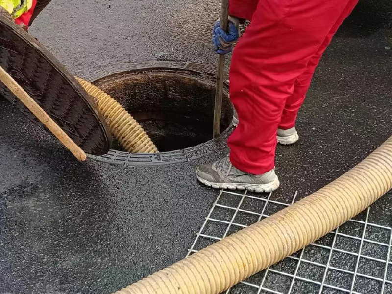 武汉地下排污管道清洗疏通 化粪池清理清底 抽粪吸污