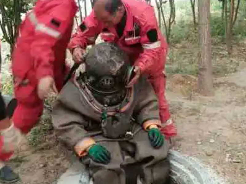 武汉、江汉区-专业清洗大型工业污水管道 化粪池清理