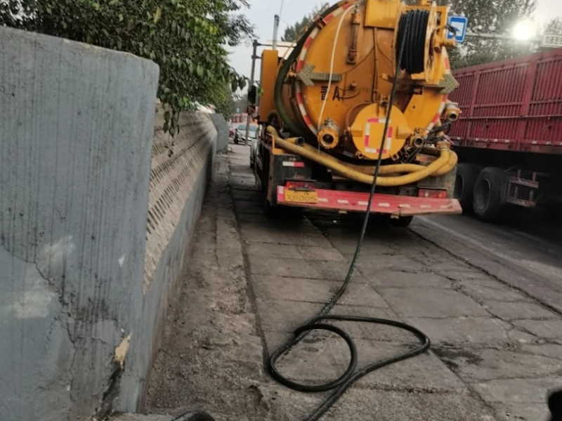 武汉专业马桶疏通 安装维修水电 水龙头