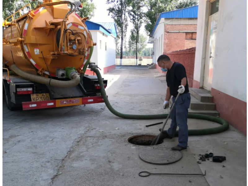 武汉低价疏通 厕所 下水道 高压车清淤 环卫车清理