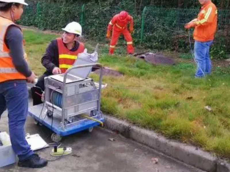 武汉大型化粪池清理公司,高压疏通下水道,抽粪排污