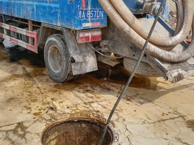 武汉清理雨污井淤泥一车要多少钱、选专业正规清淤公司